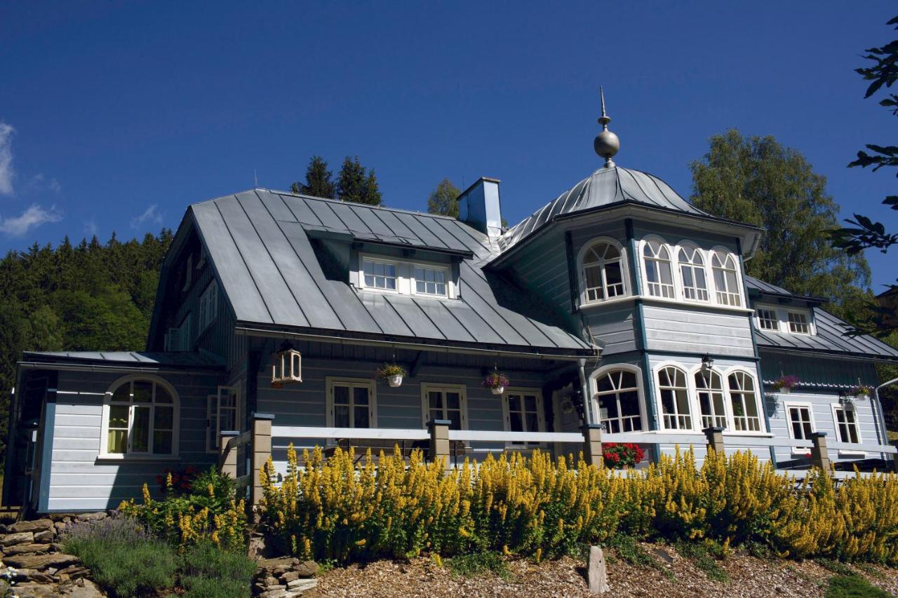 Penzion Modry Pavilon Dolní Malá Úpa エクステリア 写真